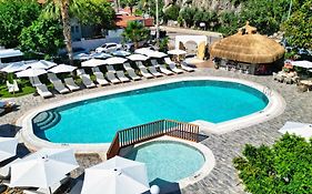 Ata Lagoon Beach Hotel